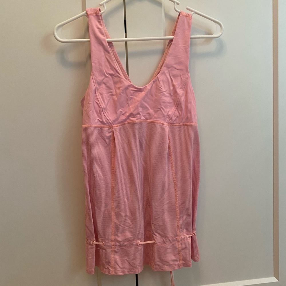 lululemon pink tank top